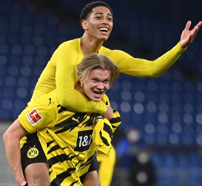 让安洗莹难 让安洗莹难