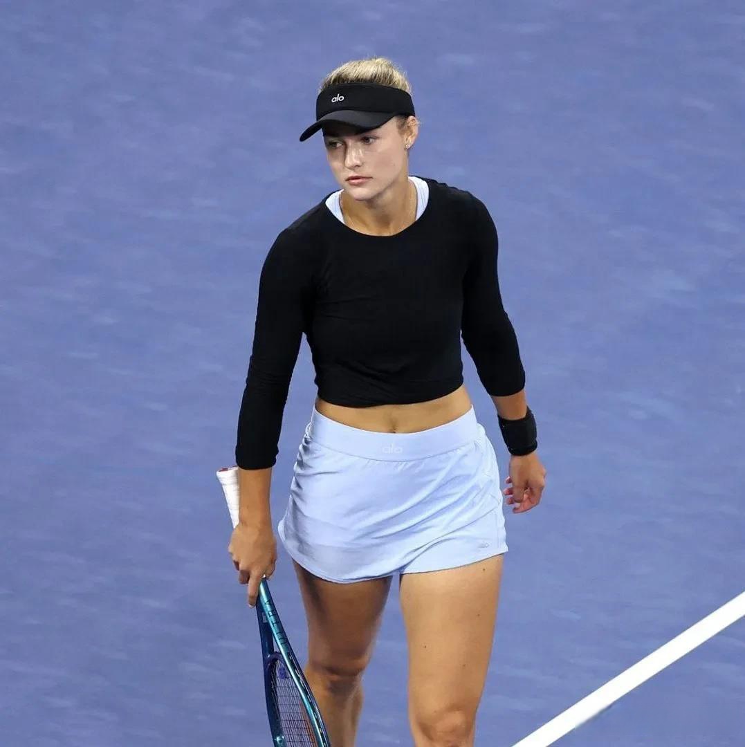 一次来自角 一次来自角